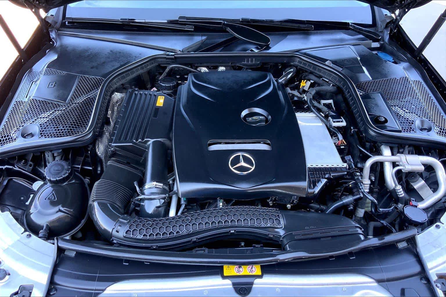 Used 2017 Mercedes-Benz C 300 Sedan image 31