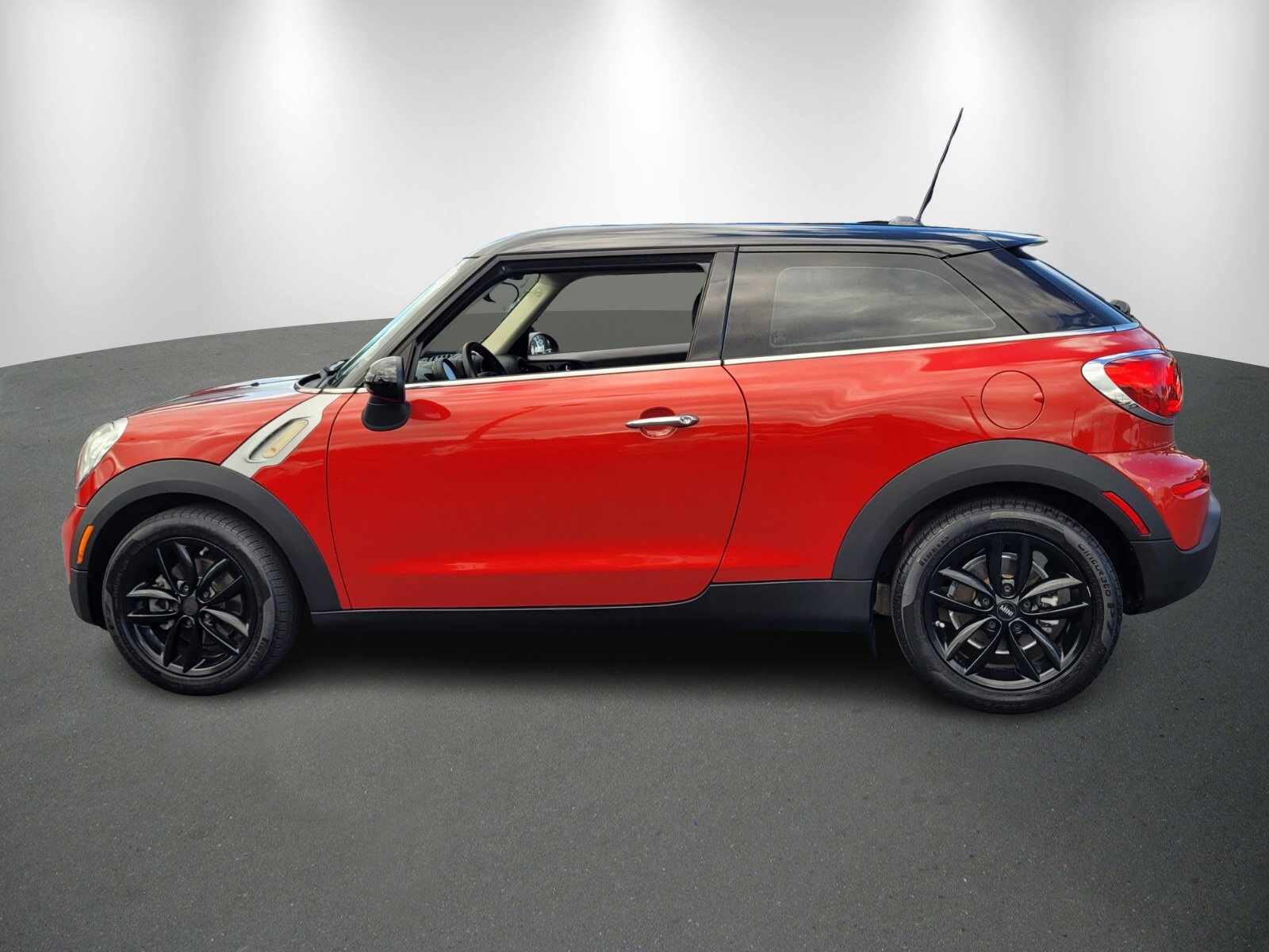 Used 2014 MINI Cooper Paceman image 4