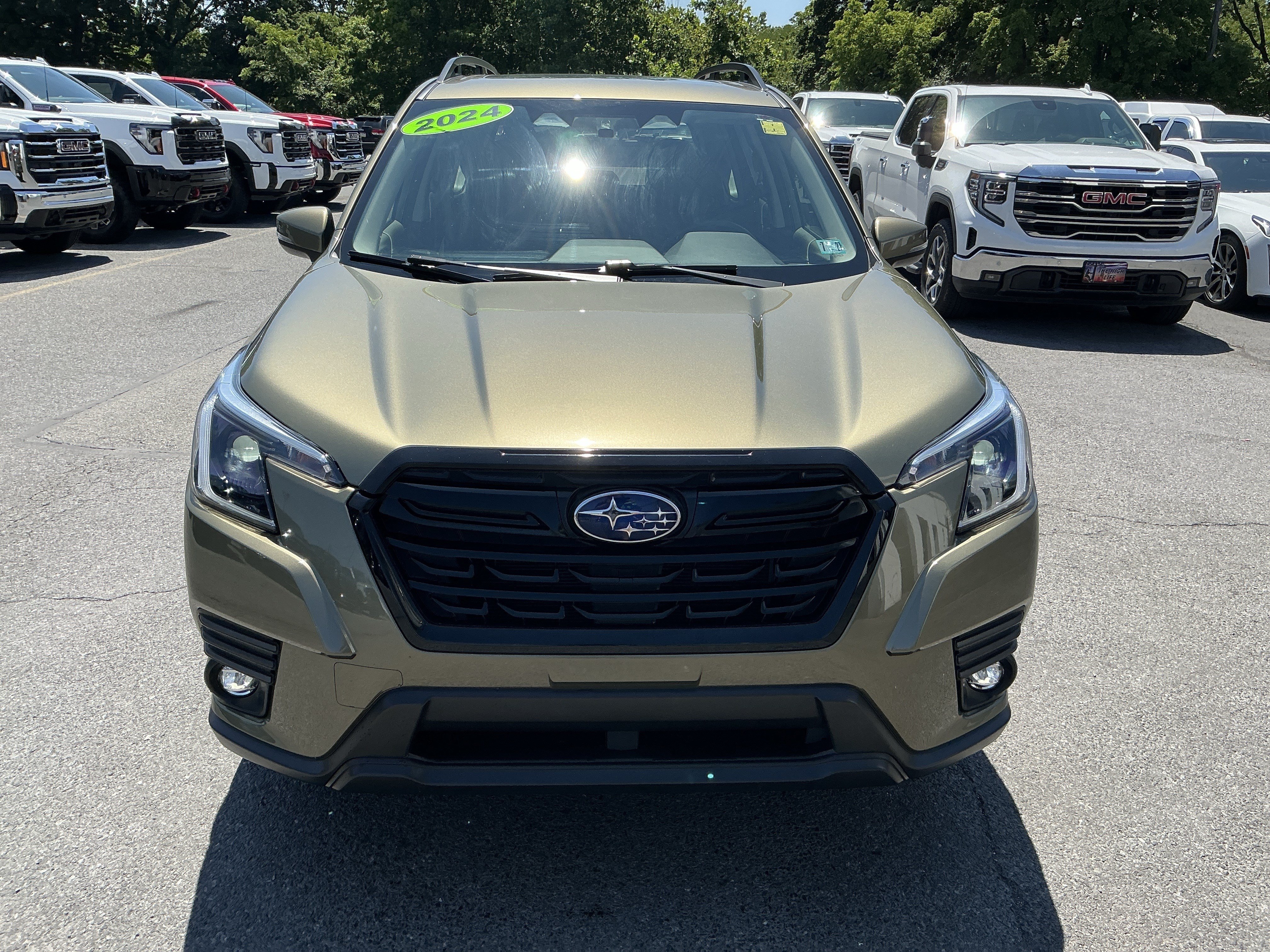 Used 2024 Subaru Forester Limited AWD/4WD image 8