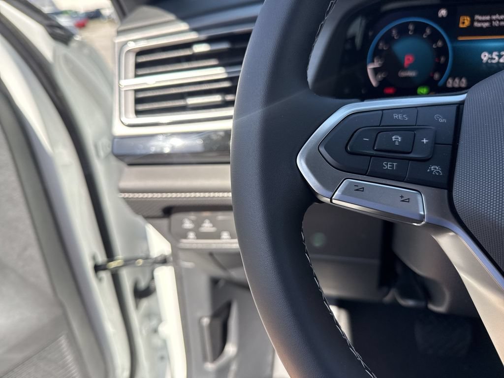 New 2026 Volkswagen Atlas Cross Sport SE AWD/4WD image 19