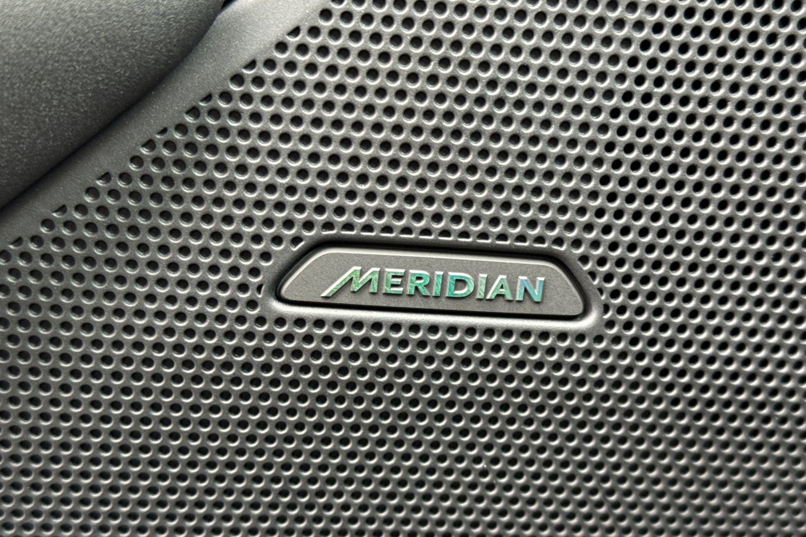 Used 2026 Land Rover Range Rover Velar Dynamic SE image 20