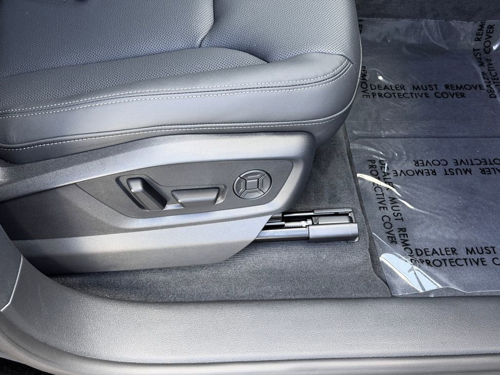 New 2026 Audi Q8 Prestige image 29