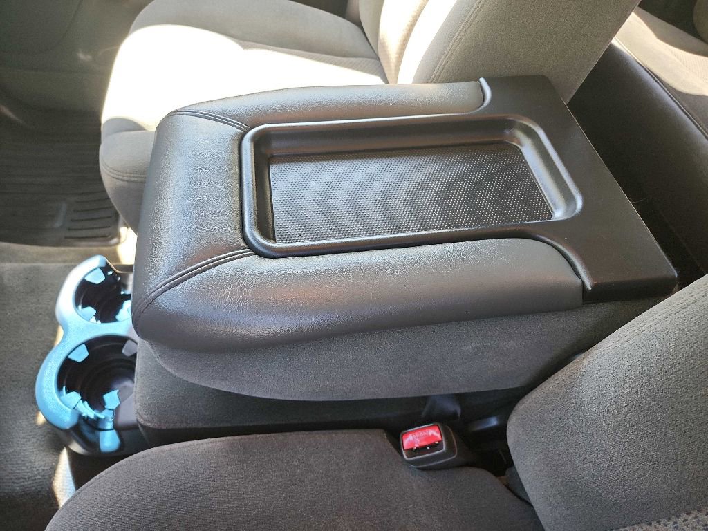 Used 2003 Chevrolet Silverado 2500 LS image 27