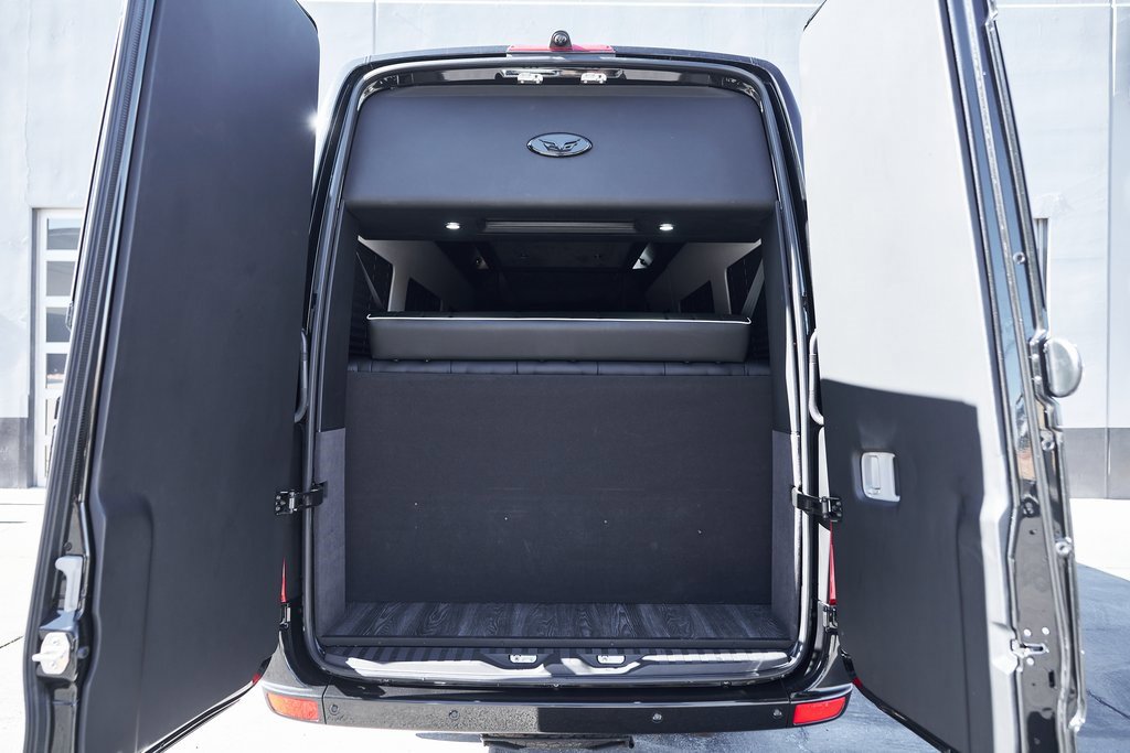 Used 2017 Mercedes-Benz Sprinter 3500 image 76