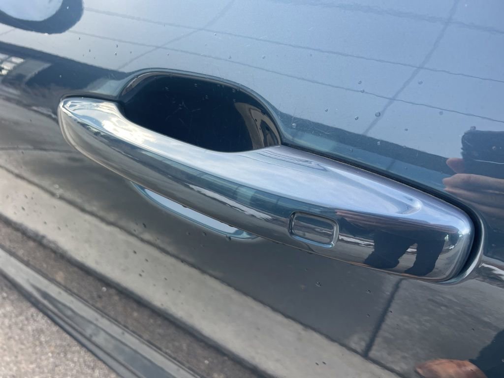 Certified 2024 Volvo XC60 B5 Core w/ Climate Package image 18