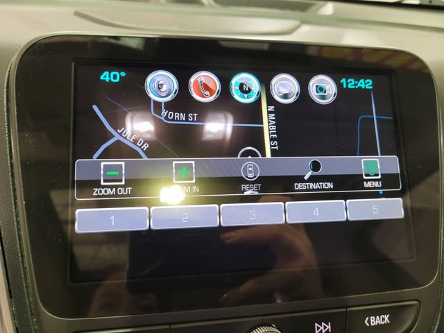 Used 2018 Chevrolet Equinox Premier image 7