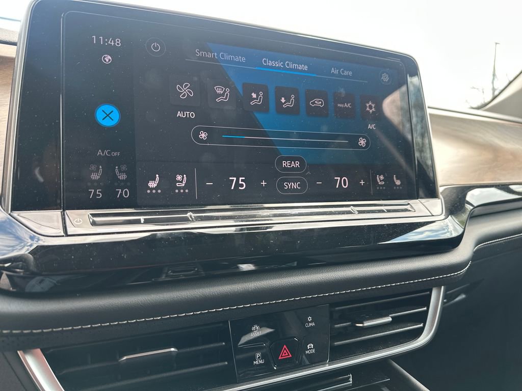 Certified 2024 Volkswagen Atlas SE AWD/4WD image 11