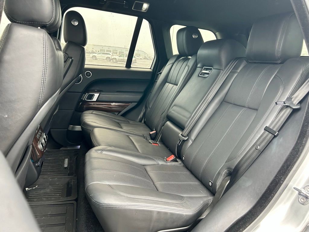 Used 2016 Land Rover Range Rover Supercharged image 16