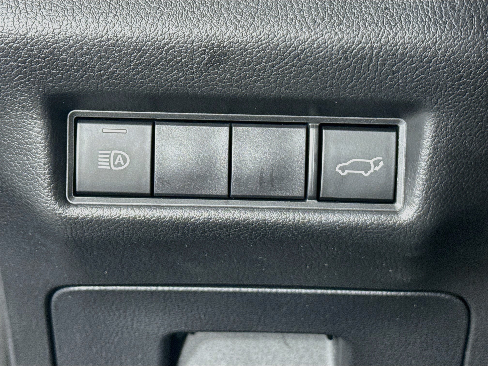 Certified 2024 Toyota Grand Highlander AWD image 11