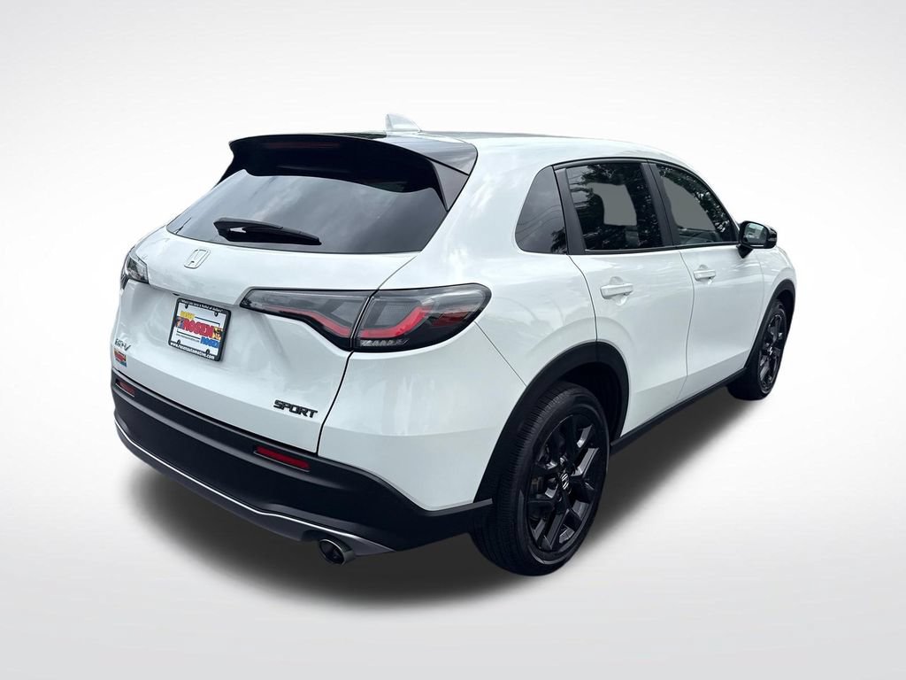 Used 2024 Honda HR-V Sport image 5