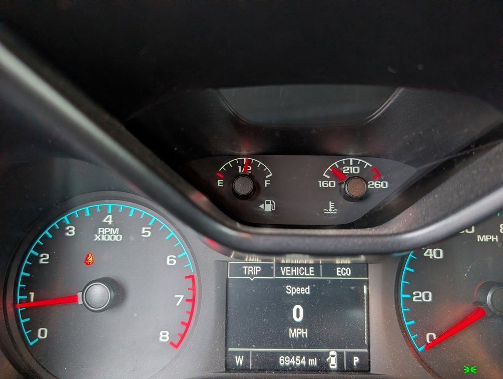 Used 2015 Chevrolet Colorado LT w/ LT Convenience Package image 11