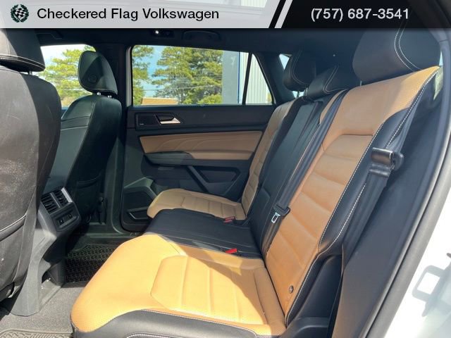 Used 2023 Volkswagen Atlas Cross Sport SEL Premium R-Line image 28