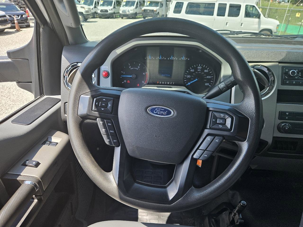 Used 2022 Ford F650 2WD Regular Cab Super Duty image 63