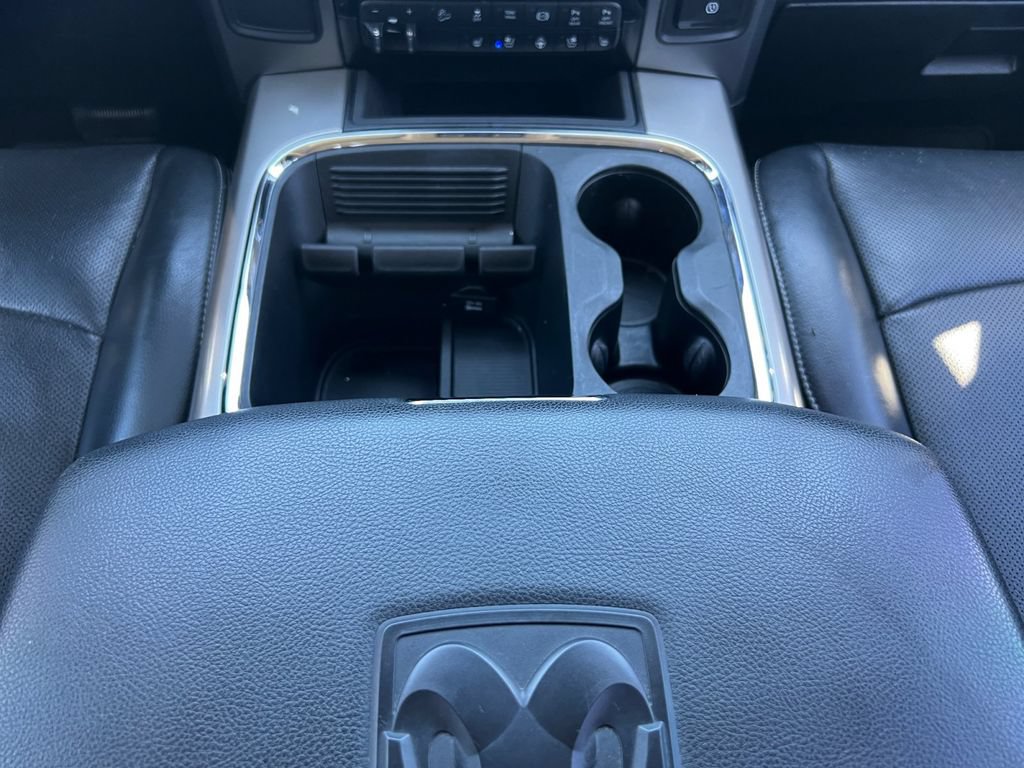 Used 2018 RAM 2500 Laramie w/ Sport Appearance Group AWD/4WD image 11