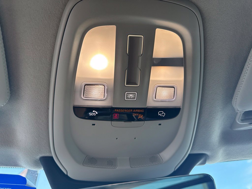 New 2027 Volvo XC90 T8 Ultra AWD/4WD image 32