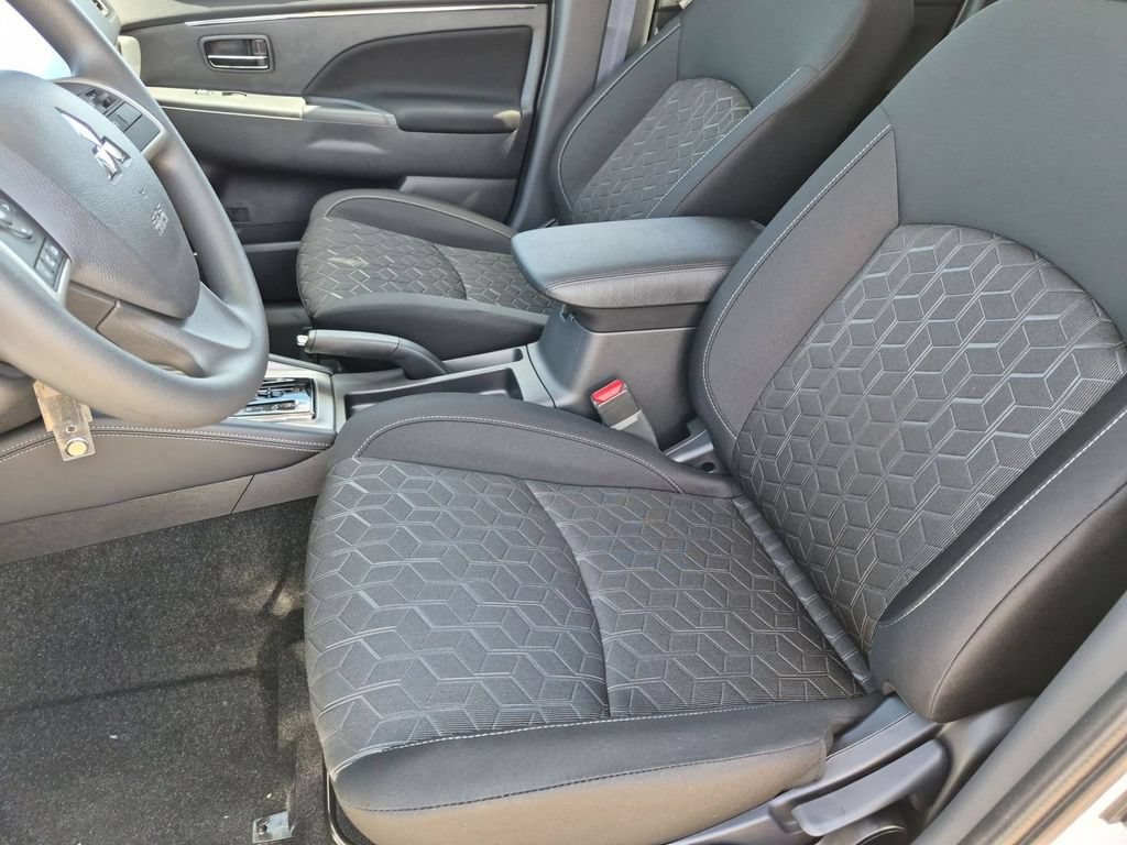 New 2027 Mitsubishi Outlander Sport ES AWD/4WD image 12