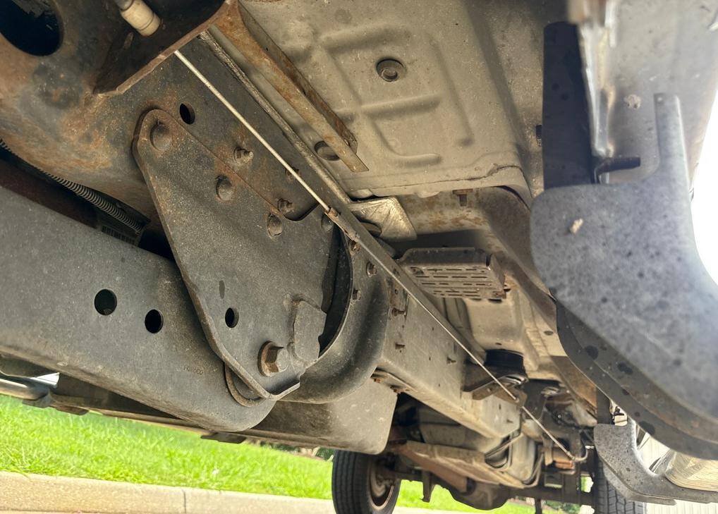 Used 2010 Ford F350 Lariat AWD/4WD image 11