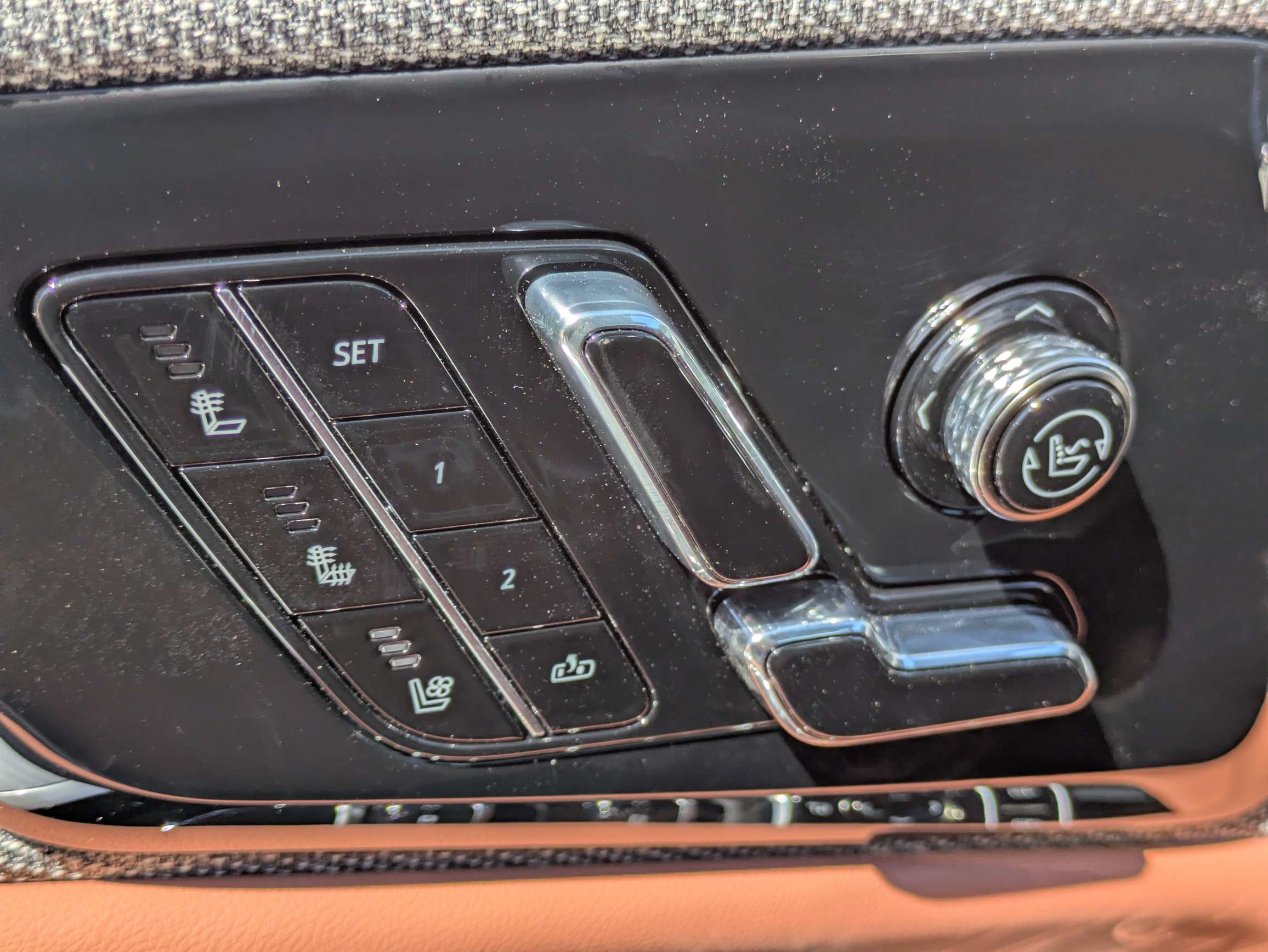 New 2027 Cadillac Optiq Premium Luxury RWD image 12