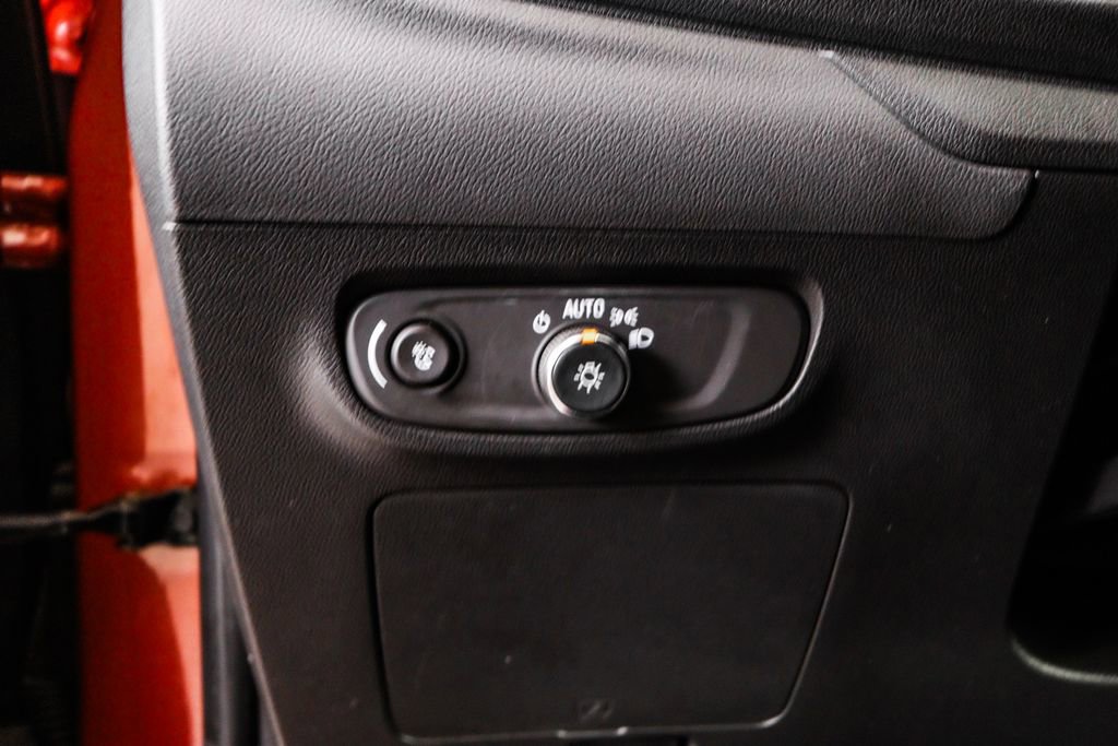 Used 2024 Buick Encore GX Sport Touring w/ Comfort Package image 31