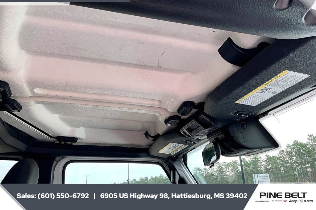 Used 2024 Jeep Wrangler Unlimited Rubicon image 16