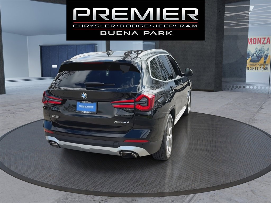 Used 2024 BMW X3 xDrive30i w/ Premium Essential Package image 7