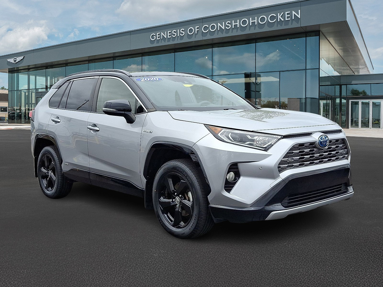 Used 2020 Toyota RAV4 XSE image 3