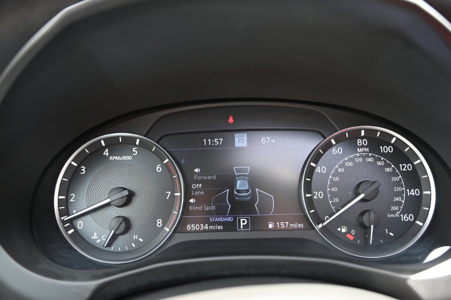 Used 2023 INFINITI QX50 Sport AWD/4WD image 28