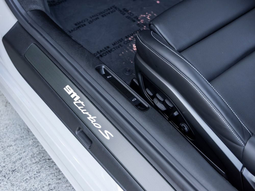 Certified 2024 Porsche 911 Turbo S AWD/4WD image 33