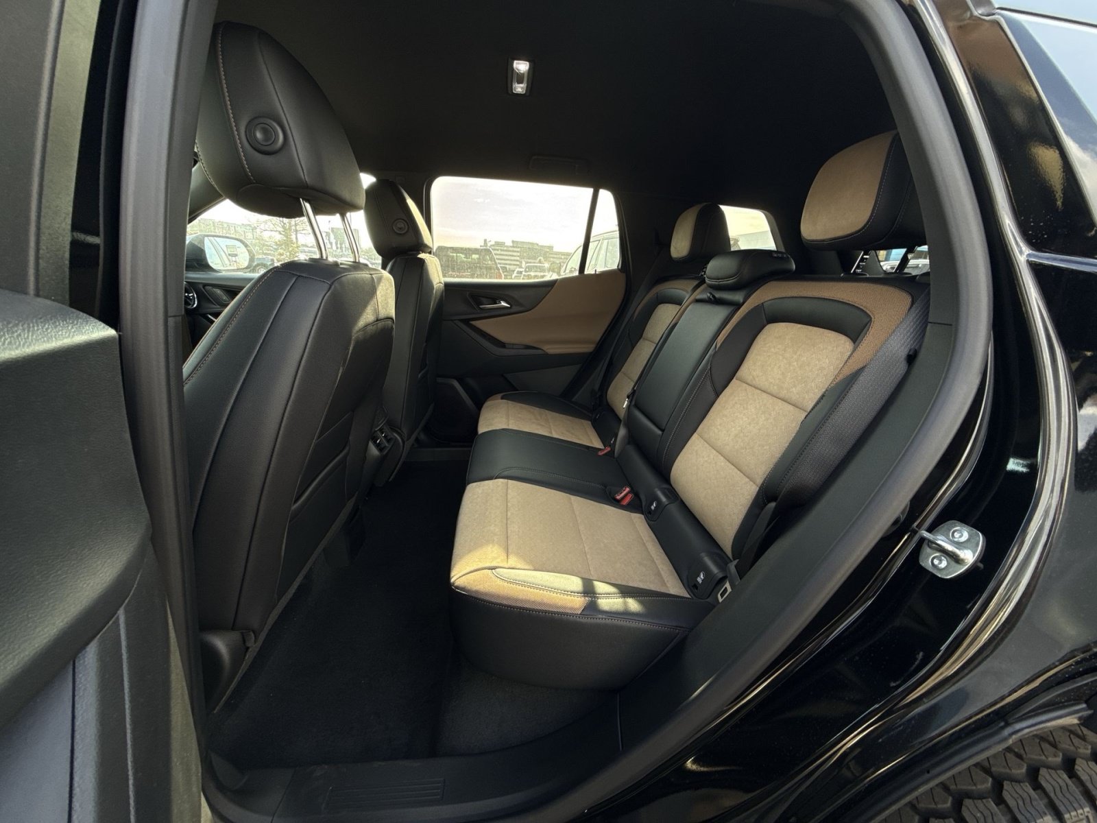 New 2026 Chevrolet Equinox ACTIV FWD image 24