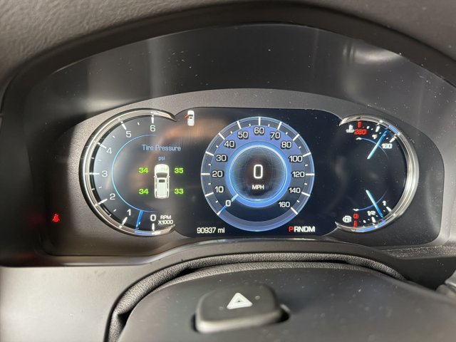 Used 2016 Cadillac Escalade Premium RWD image 17