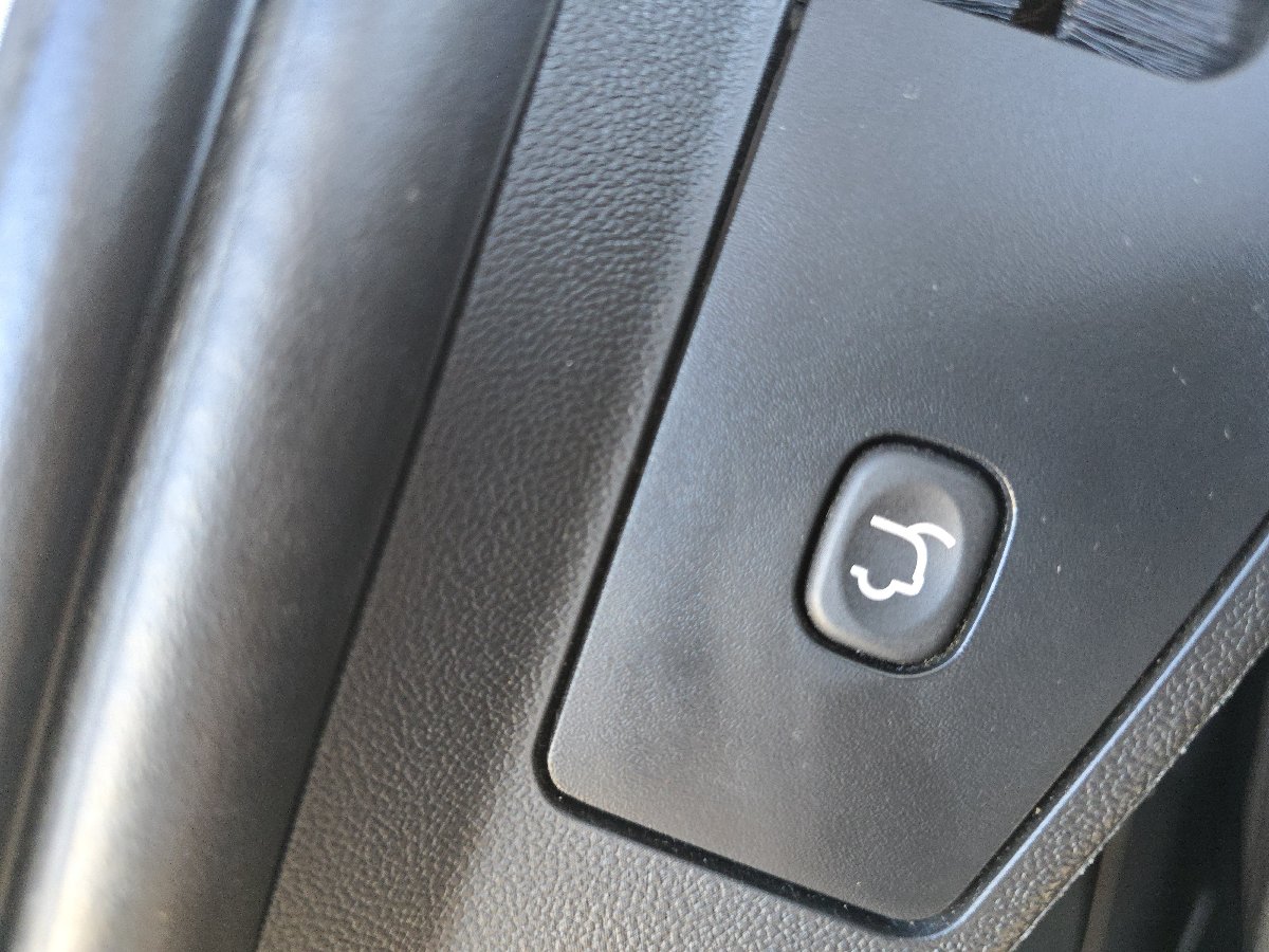 Used 2018 Dodge Grand Caravan GT FWD image 18