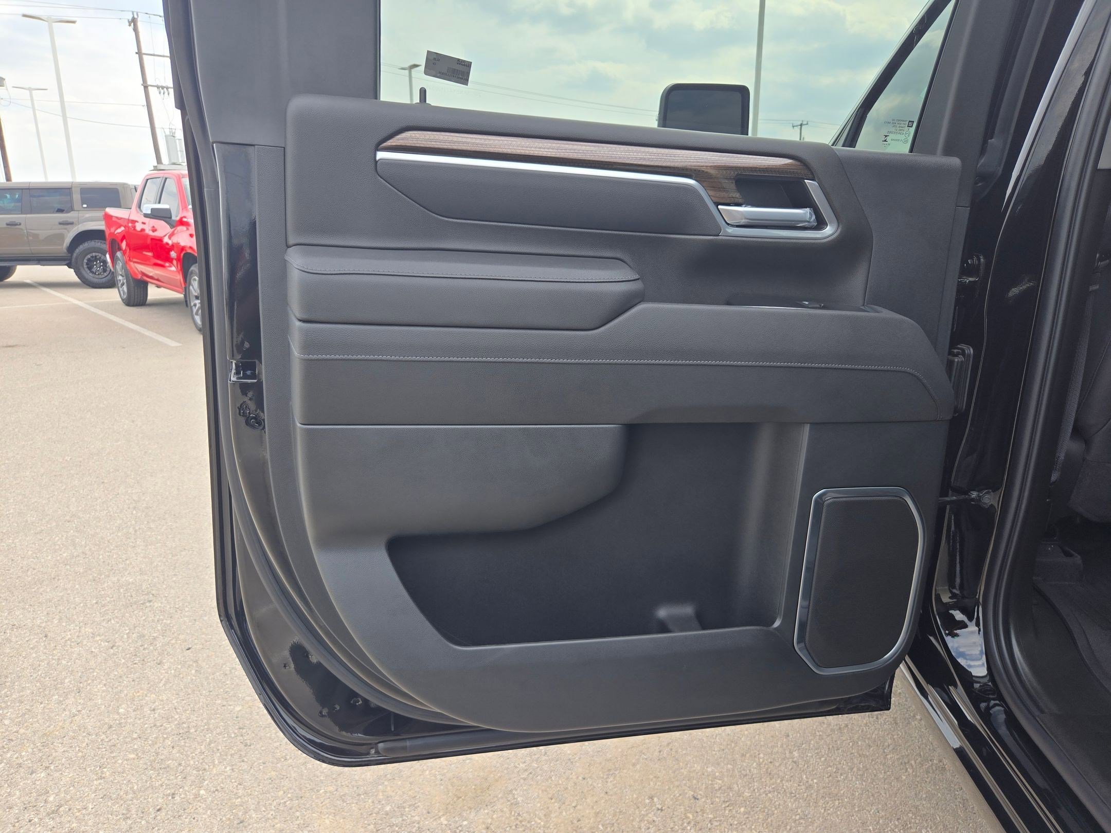 Certified 2026 Chevrolet Silverado 2500 LT AWD/4WD image 14