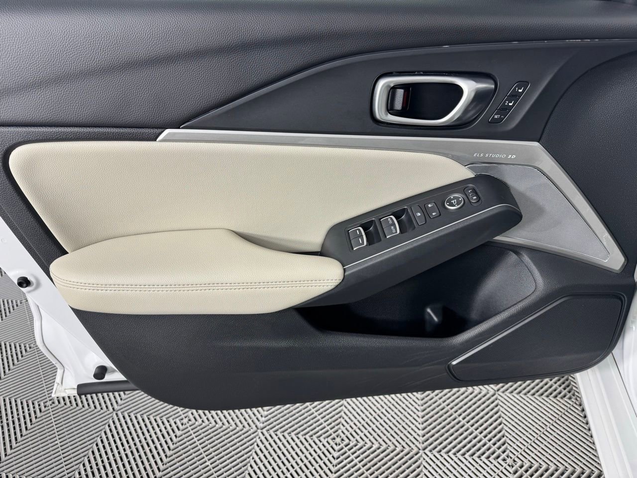 Used 2023 Acura Integra A-Spec image 10