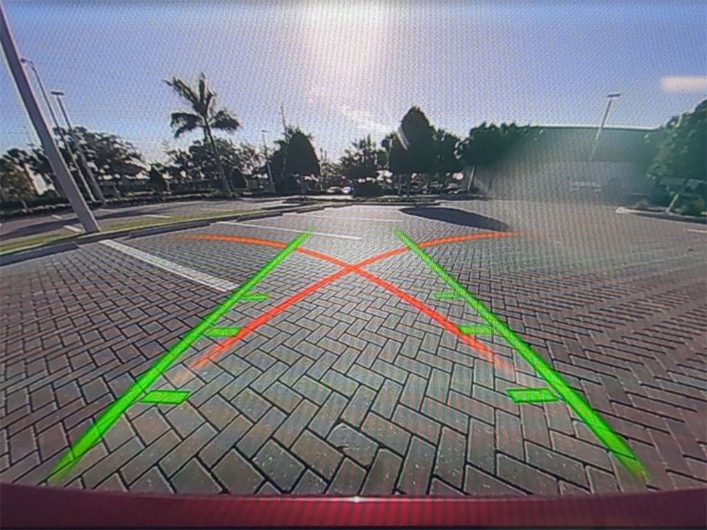 Certified 2023 BMW 530e w/ Convenience Package image 22