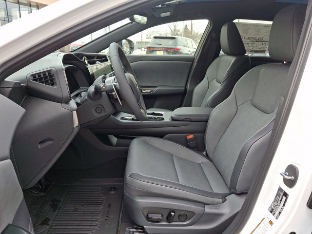 New 2026 Lexus RZ 450e AWD image 10