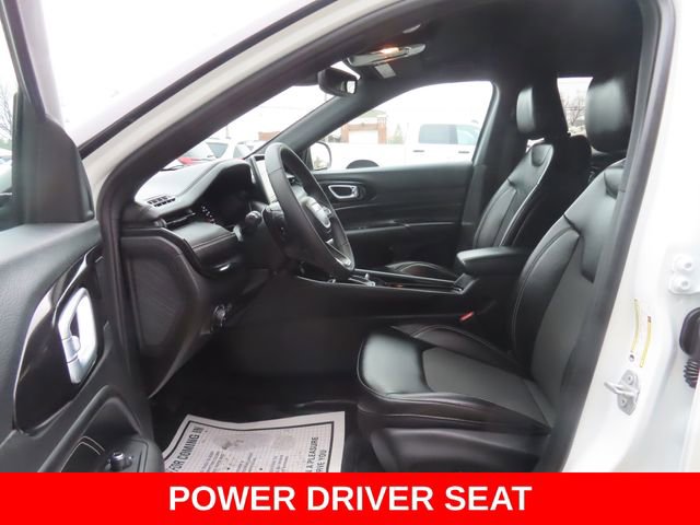 Used 2023 Jeep Compass Altitude w/ Convenience Group image 17