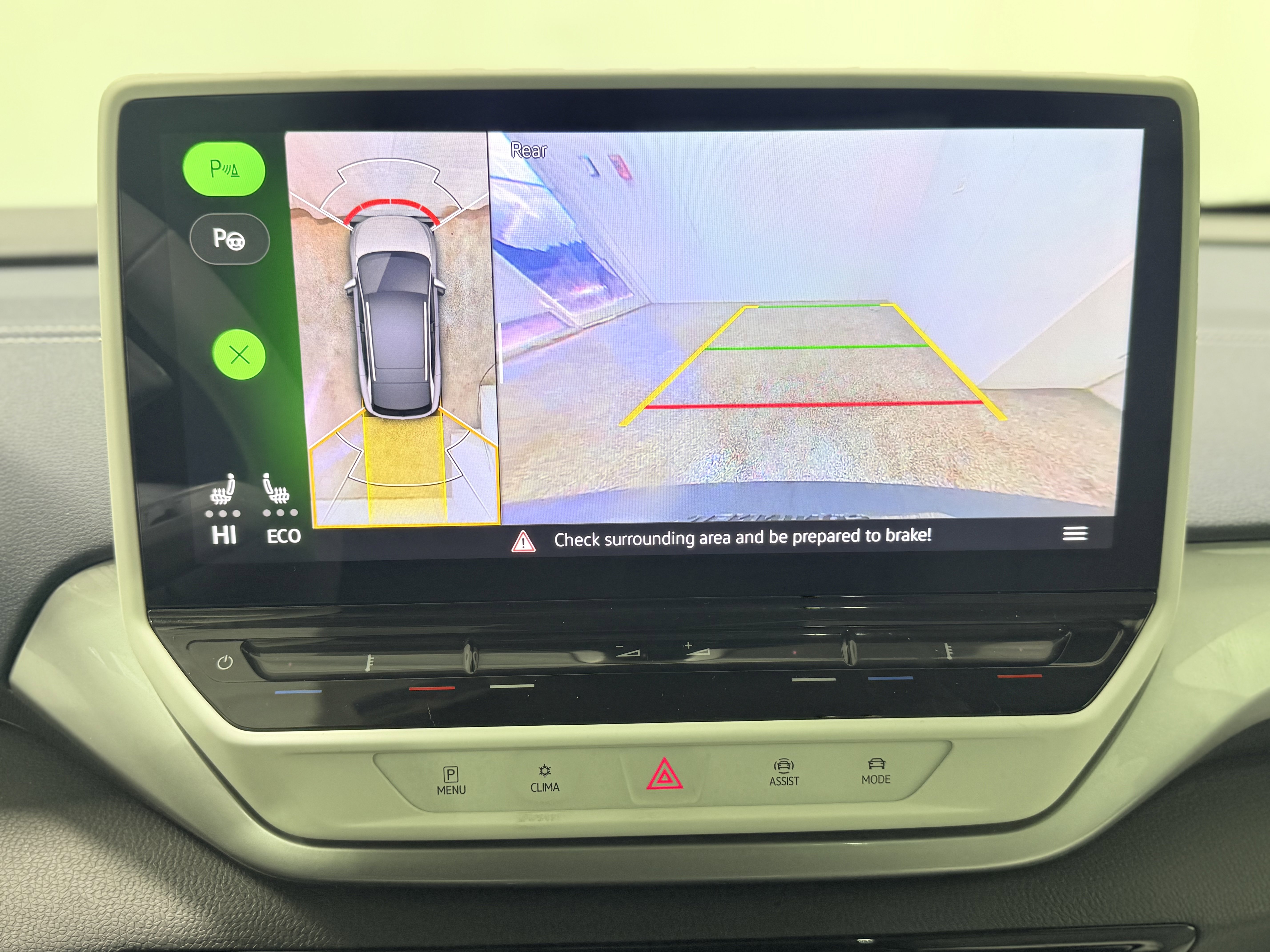 Used 2023 Volkswagen ID.4 Pro S Plus image 19