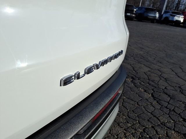 New 2026 GMC Acadia Elevation image 26