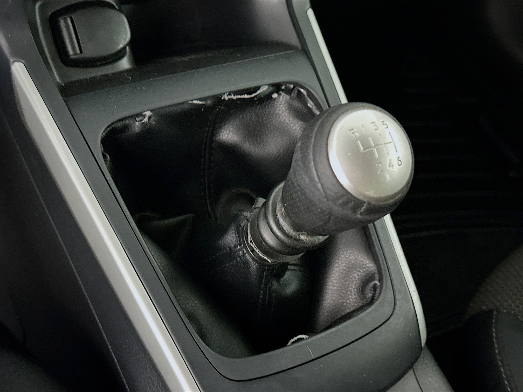 Used 2019 Nissan Sentra S image 24