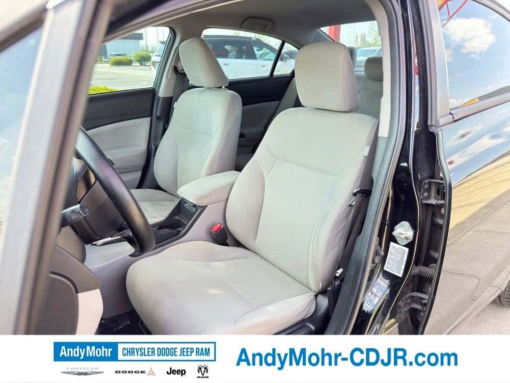 Used 2013 Honda Civic LX image 5