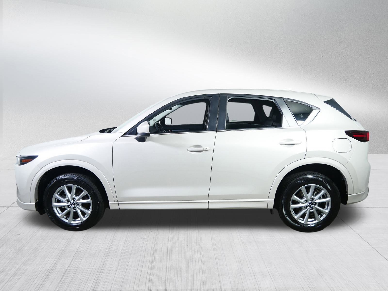 Used 2024 MAZDA CX-5 AWD 2.5 S w/ Select Package image 4