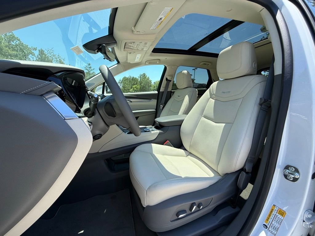 New 2026 Cadillac XT5 Premium Luxury FWD image 5