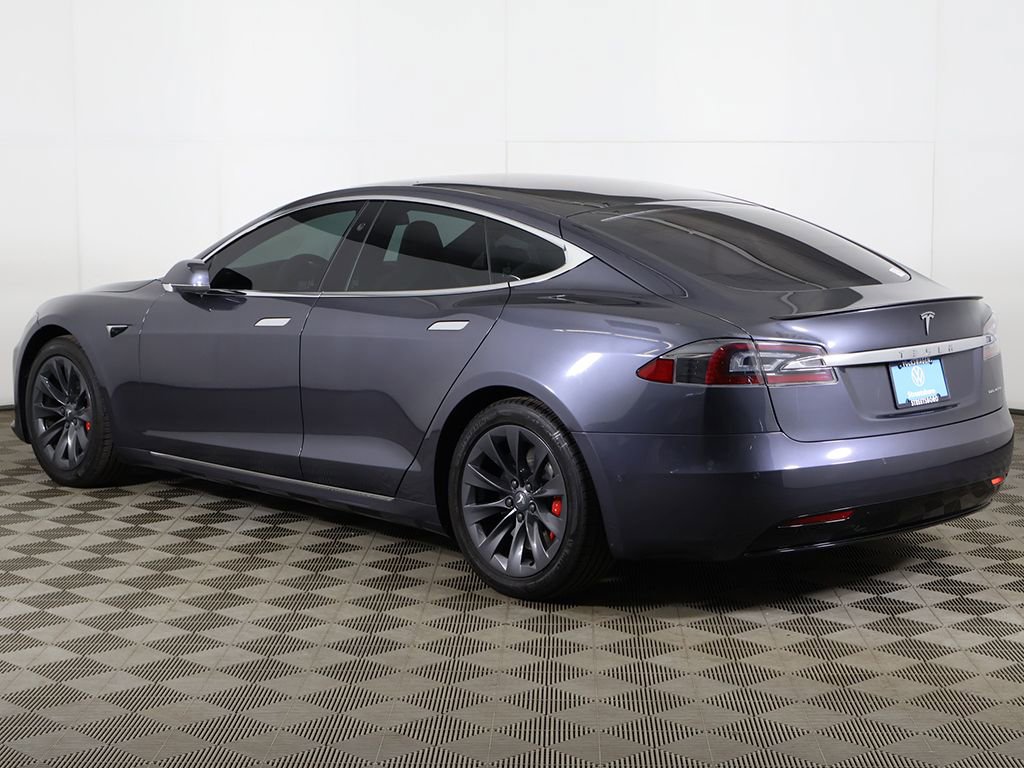 Used 2019 Tesla Model S 100D image 10