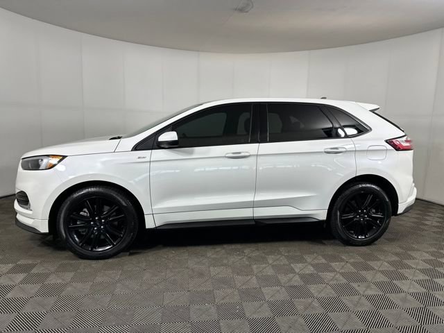 Used 2022 Ford Edge ST-Line image 6