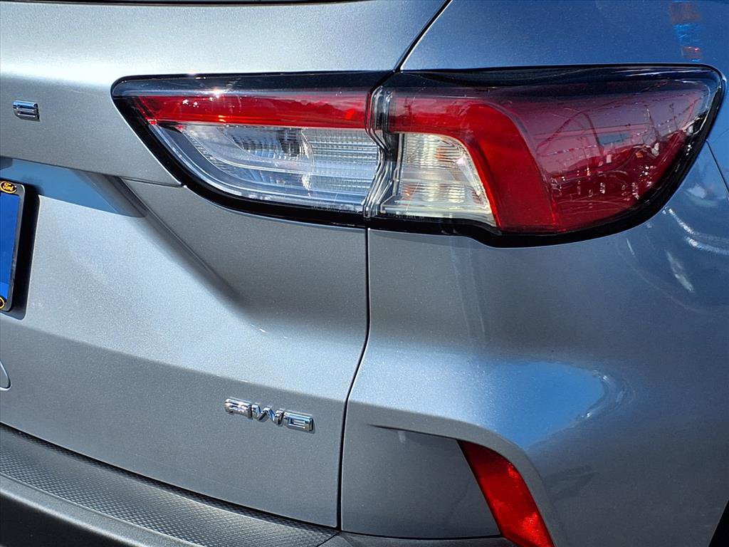 Used 2022 Ford Escape SE w/ Convenience Package image 26