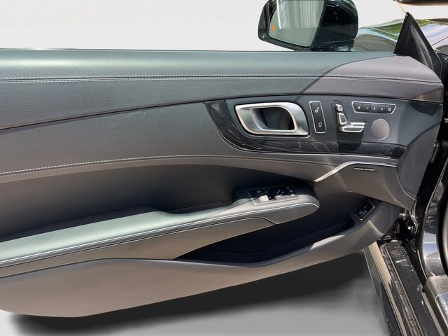 Used 2020 Mercedes-Benz SL 550 image 8