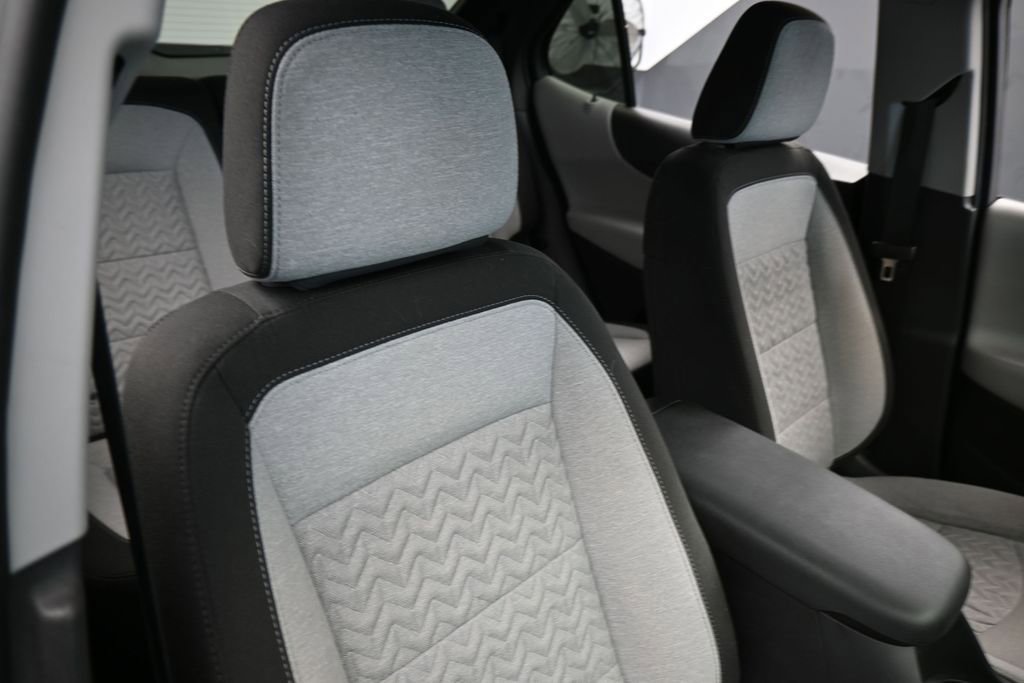 Used 2024 Chevrolet Equinox LS w/ Midnight Edition FWD image 36