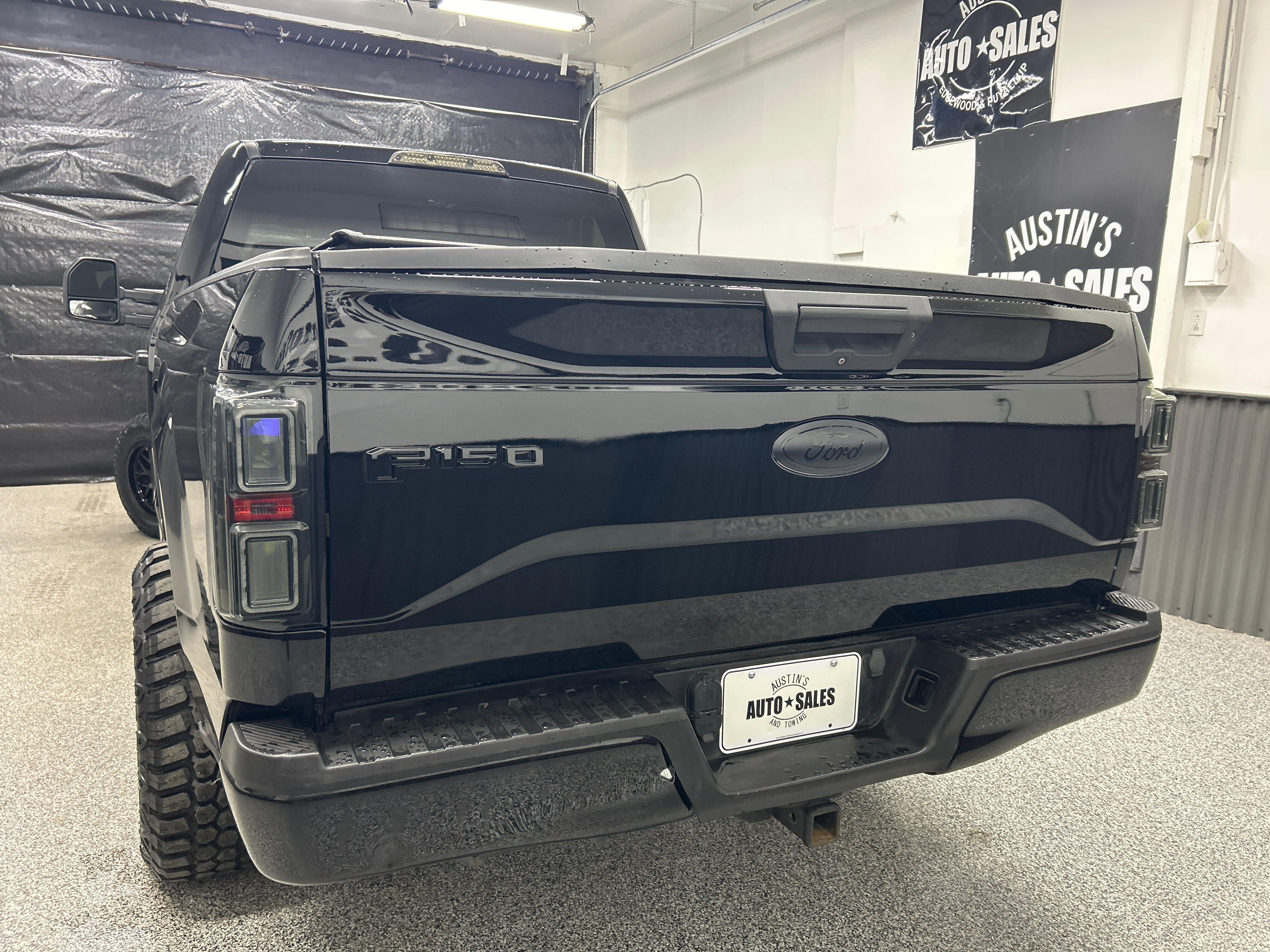 Used 2016 Ford F150 XLT w/ Equipment Group 301A Mid image 5