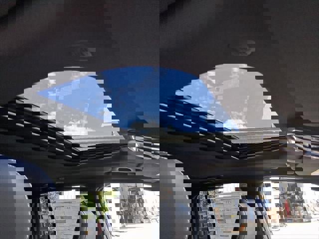 New 2025 Jeep Grand Cherokee Altitude image 34