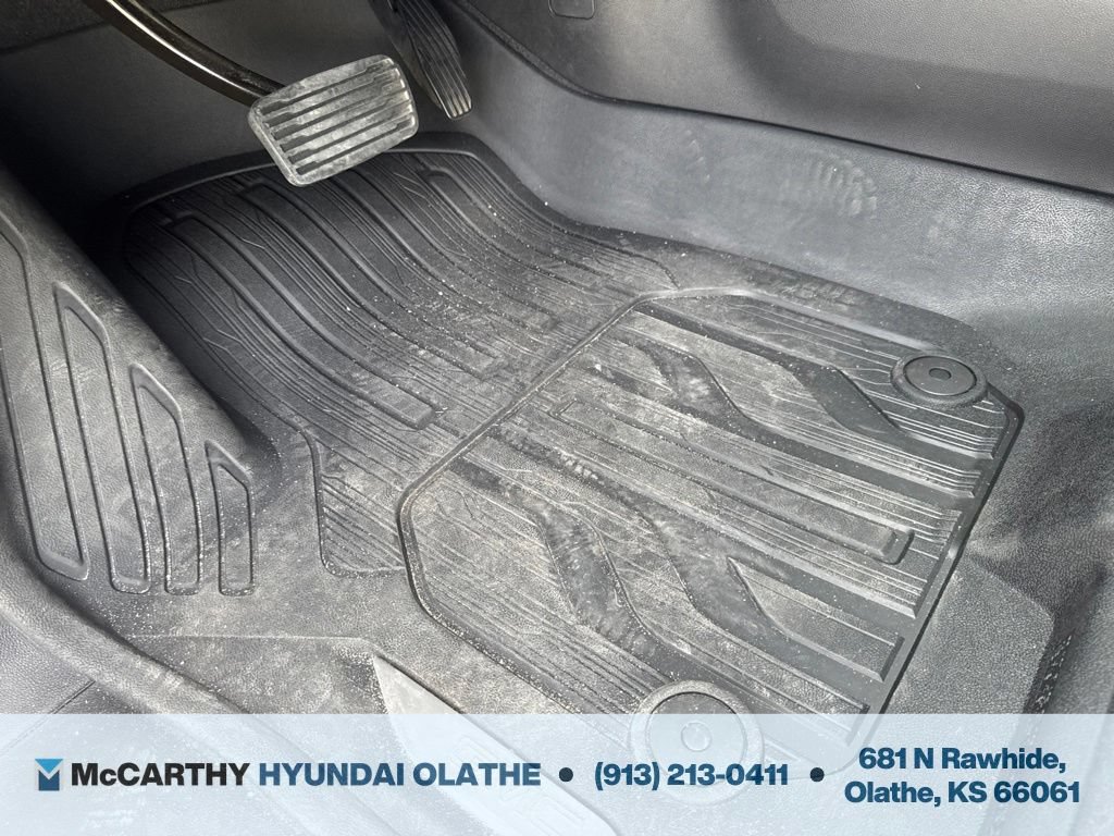 Used 2019 GMC Sierra 1500 SLT AWD/4WD image 25